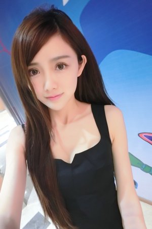 美丽小蜜桃